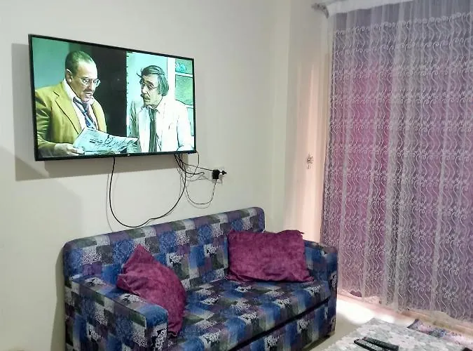 لاسيرينا ميني ايجيبت Ajn-Szuhna